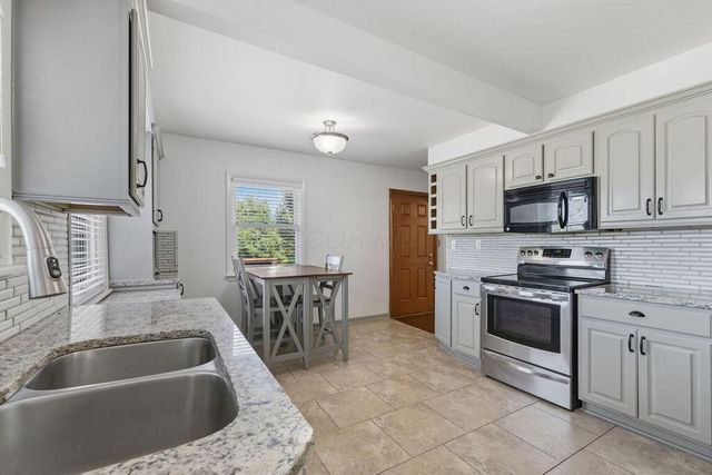 395 N Main Street, Johnstown, OH 43031