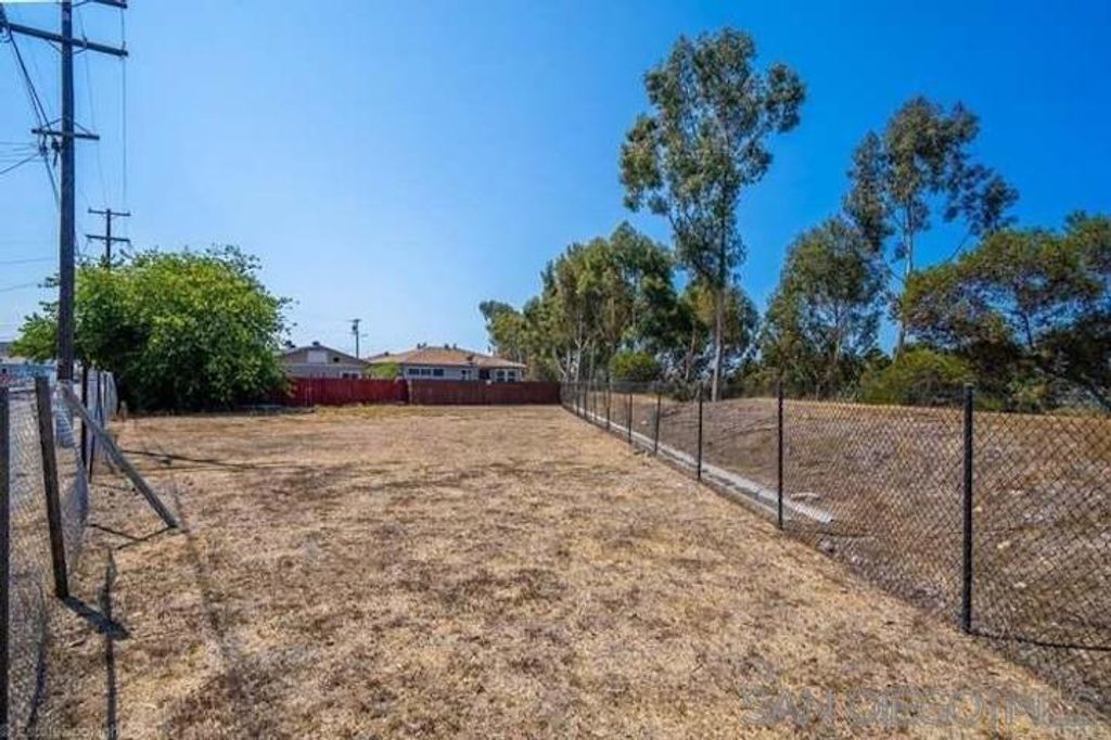 Image 3 of property listing at Address unavailable.