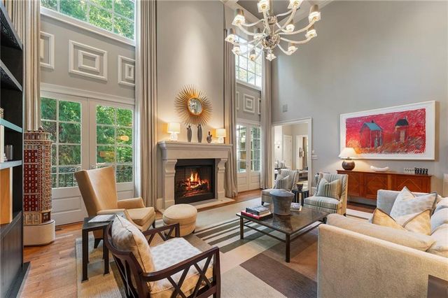 5178 S Trimble Road, Atlanta, GA 30342