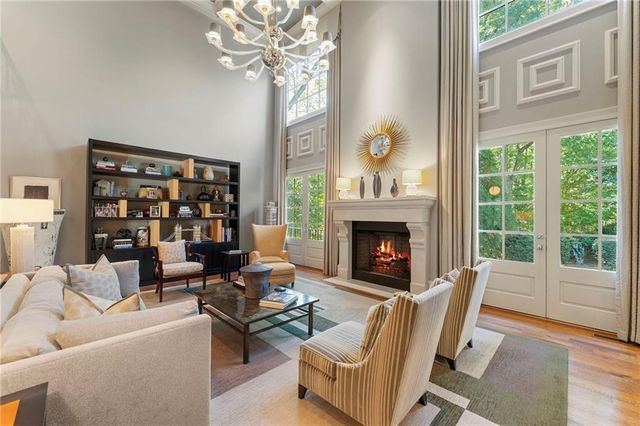 5178 S Trimble Road, Atlanta, GA 30342