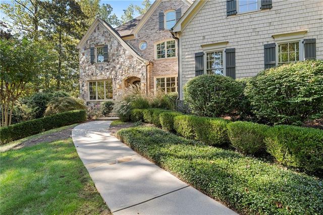 5178 S Trimble Road, Atlanta, GA 30342