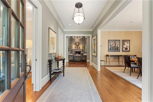 5178 S Trimble Road, Atlanta, GA 30342