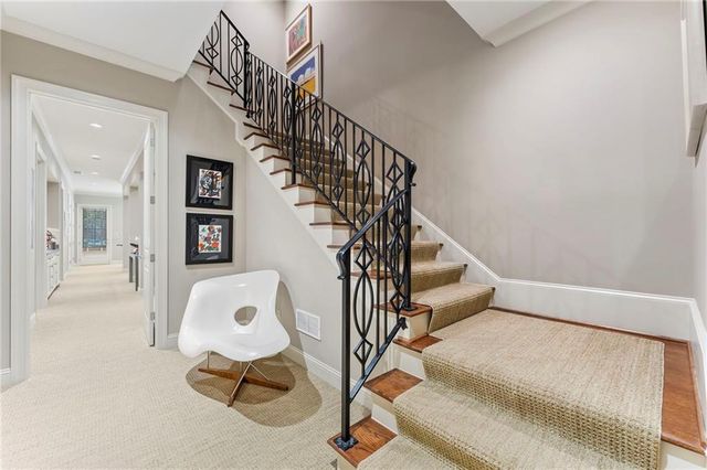 5178 S Trimble Road, Atlanta, GA 30342