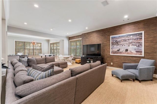 5178 S Trimble Road, Atlanta, GA 30342