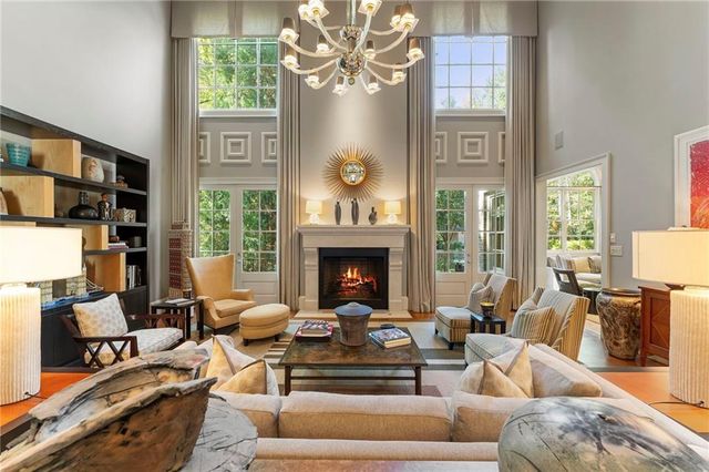 5178 S Trimble Road, Atlanta, GA 30342