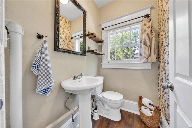 1516 7th ST SE, Roanoke, VA 24013