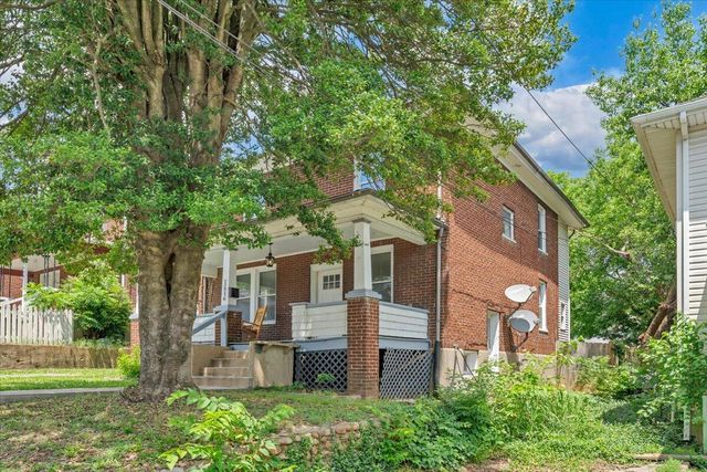 1516 7th ST SE, Roanoke, VA 24013