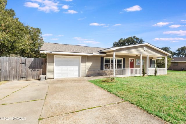 110 Sunny Lane, Lafayette, LA 70506