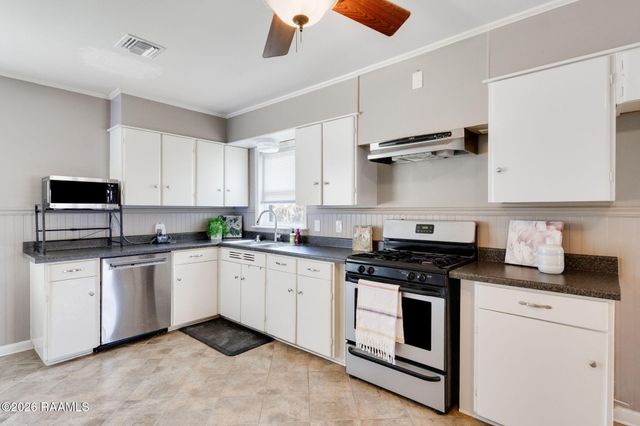 110 Sunny Lane, Lafayette, LA 70506