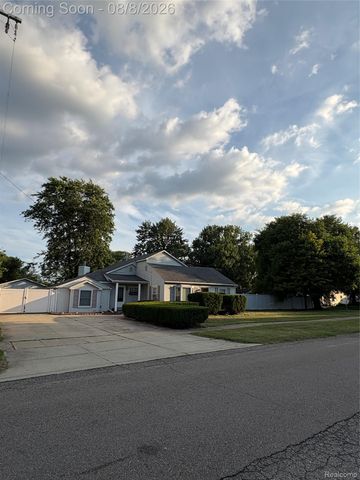 35551 Melton Street, Westland, MI 48186