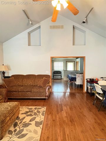 35551 Melton Street, Westland, MI 48186