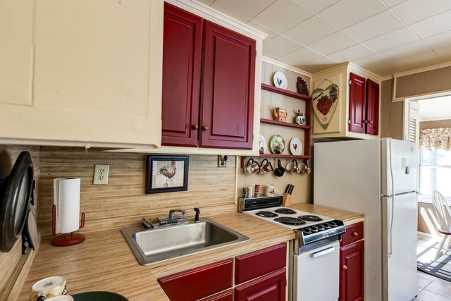 714 County Road 3235, Quitman, TX 75783