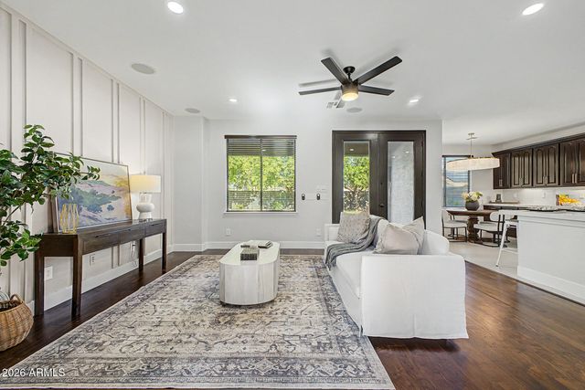 425 S CAMELLIA Drive, Chandler, AZ 85225