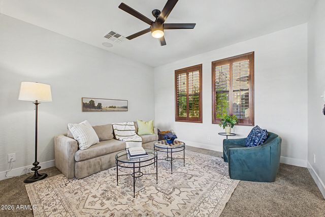 425 S CAMELLIA Drive, Chandler, AZ 85225