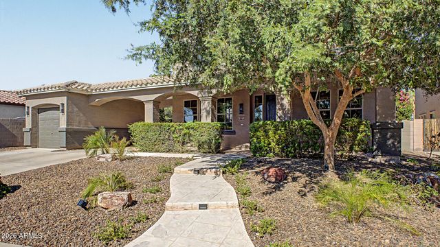 425 S CAMELLIA Drive, Chandler, AZ 85225