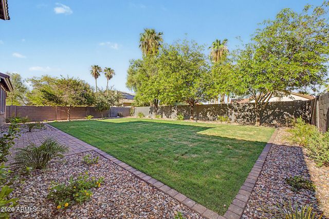 425 S CAMELLIA Drive, Chandler, AZ 85225