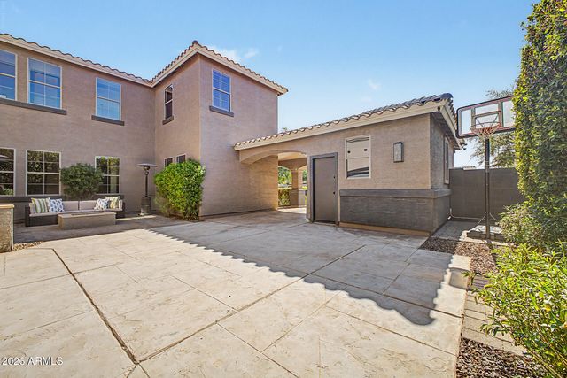 425 S CAMELLIA Drive, Chandler, AZ 85225
