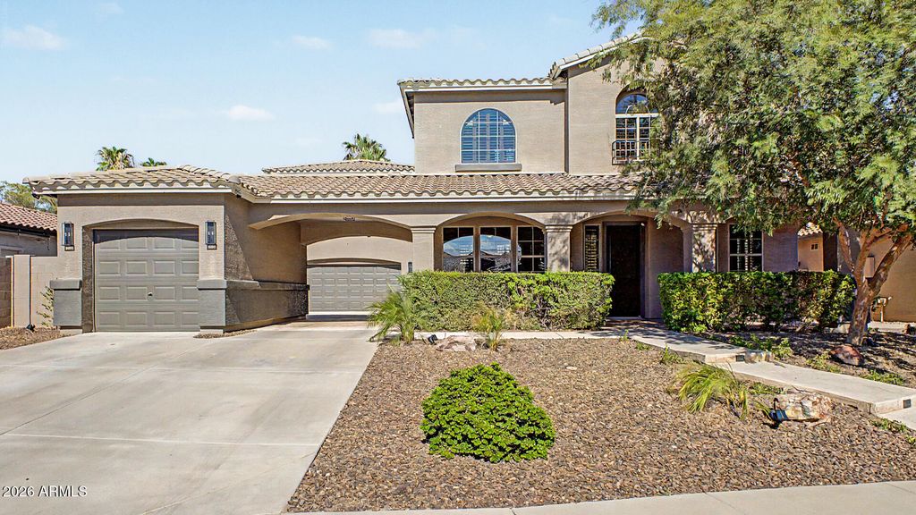 425 S CAMELLIA Drive, Chandler, AZ 85225 — photo 4