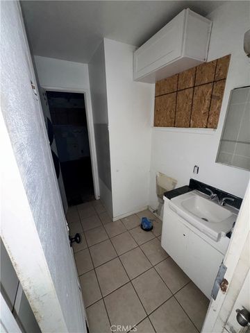 7265 Skyline Drive, San Diego, CA 92114