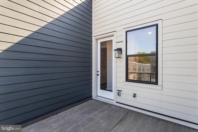 133 WARBURTON STREET, Alexandria, VA 22304
