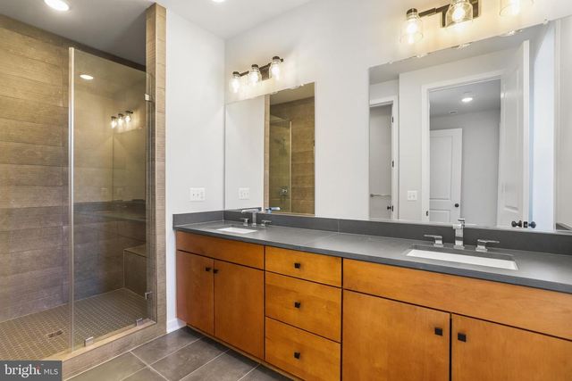 133 WARBURTON STREET, Alexandria, VA 22304