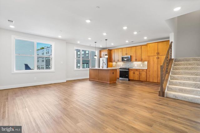 133 WARBURTON STREET, Alexandria, VA 22304