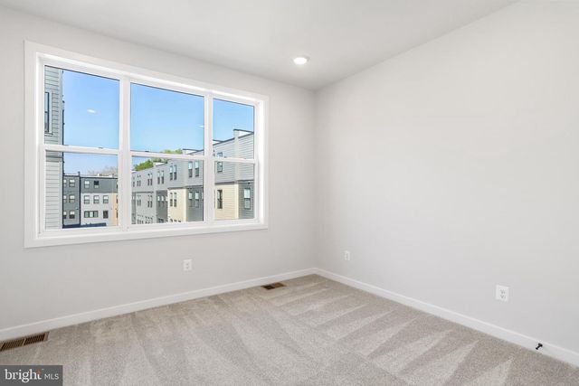 133 WARBURTON STREET, Alexandria, VA 22304