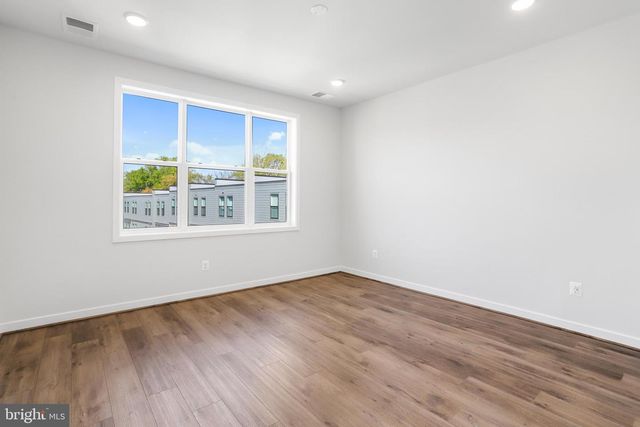 133 WARBURTON STREET, Alexandria, VA 22304