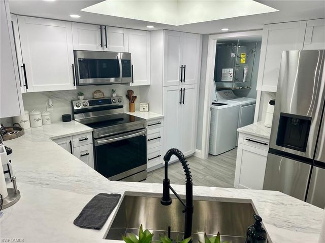 3100 Seasons WAY 108, Estero, FL 33928