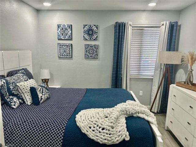 3100 Seasons WAY 108, Estero, FL 33928