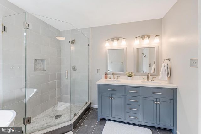 12179 OPEN MEADOW LN, Bristow, VA 20136