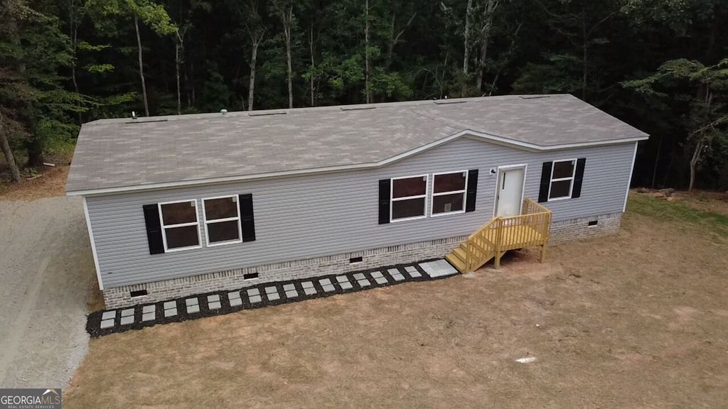 137 Mill Run Drive, Comer, GA 30629 — photo 2