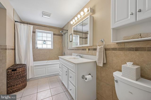 505 N EAST AVE, Wenonah, NJ 08090