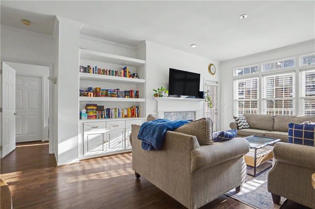 220 Renaissance Parkway NE 2107, Atlanta, GA 30308