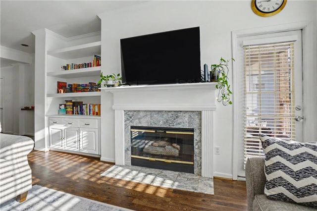 220 Renaissance Parkway NE 2107, Atlanta, GA 30308