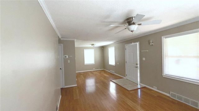 4260 NE Kelsey Road, Kansas City, MO 64116