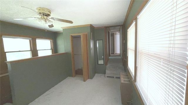 4260 NE Kelsey Road, Kansas City, MO 64116