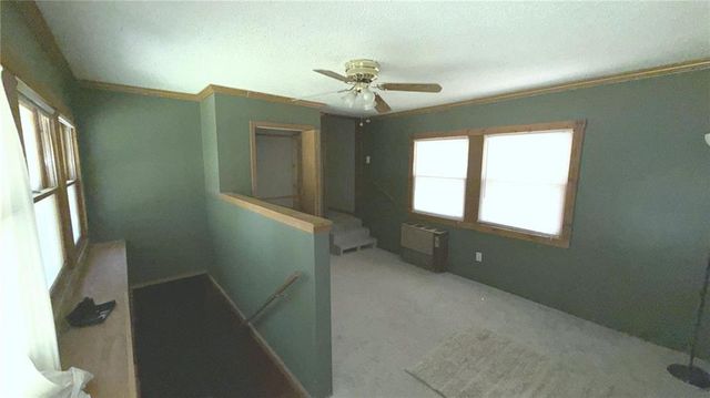 4260 NE Kelsey Road, Kansas City, MO 64116