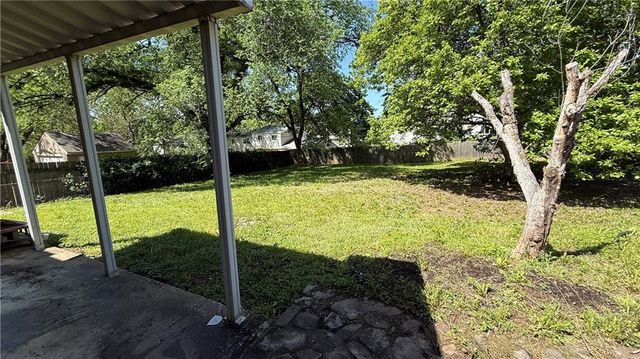 4260 NE Kelsey Road, Kansas City, MO 64116