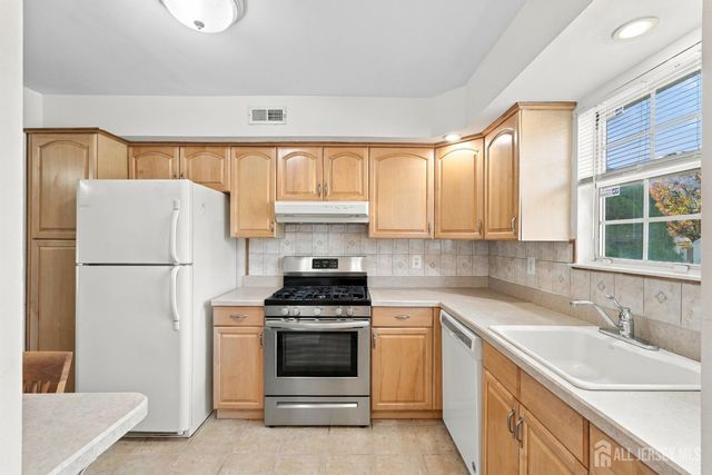 694 Darlington Drive, Old Bridge, NJ 08857