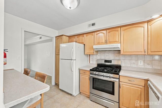 694 Darlington Drive, Old Bridge, NJ 08857