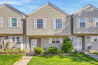 694 Darlington Drive, Old Bridge, NJ 08857