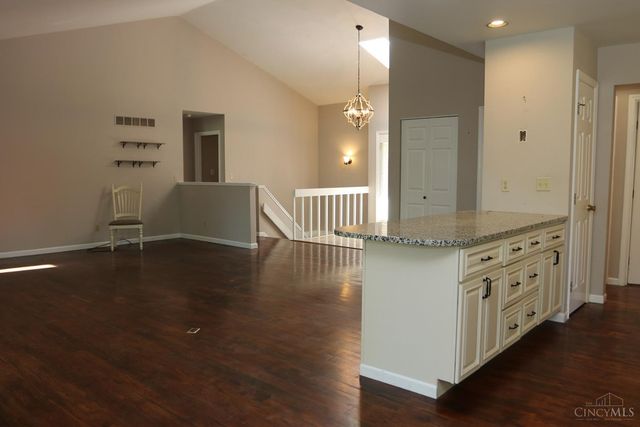 7790 Strawberry Hill Lane, Deerfield Twp., OH 45039