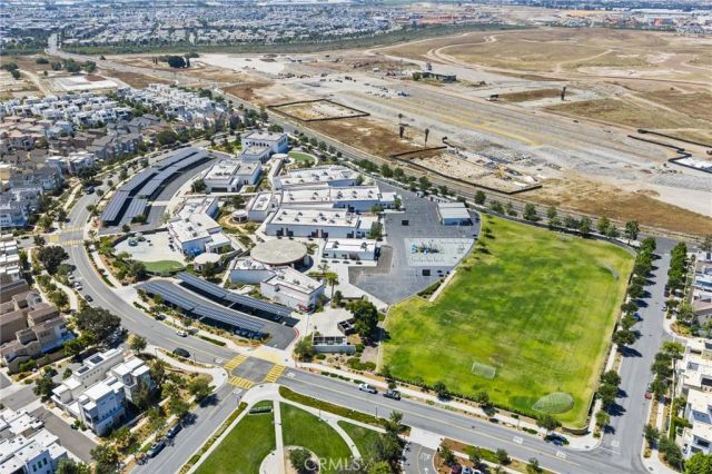 161 Scale, Irvine, CA 92618