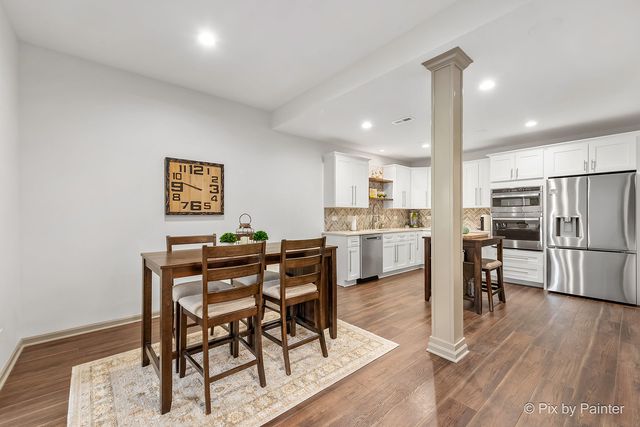 3654 Old Bridge Lane, Elgin, IL 60124