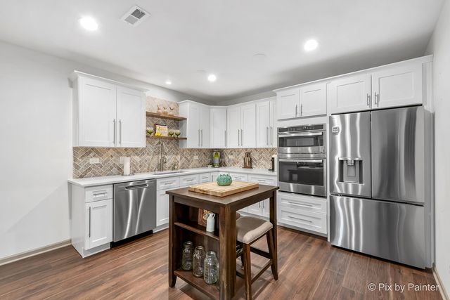 3654 Old Bridge Lane, Elgin, IL 60124