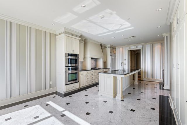 300 E 3rd St Apt 1604 1702, Little Rock, AR 72201