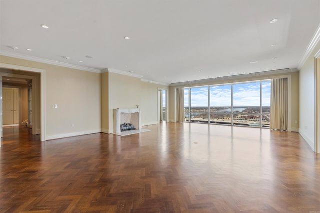 300 E 3rd St Apt 1604 1702, Little Rock, AR 72201