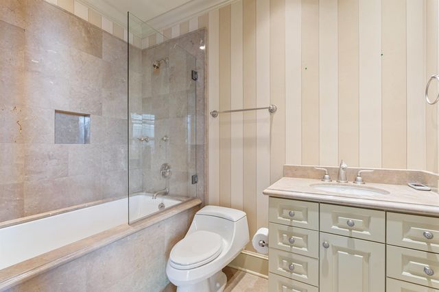 300 E 3rd St Apt 1604 1702, Little Rock, AR 72201