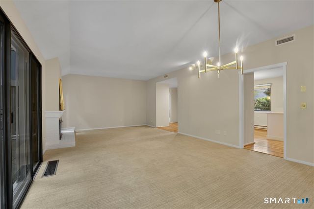 972 Heritage Village B, Southbury, CT 06488